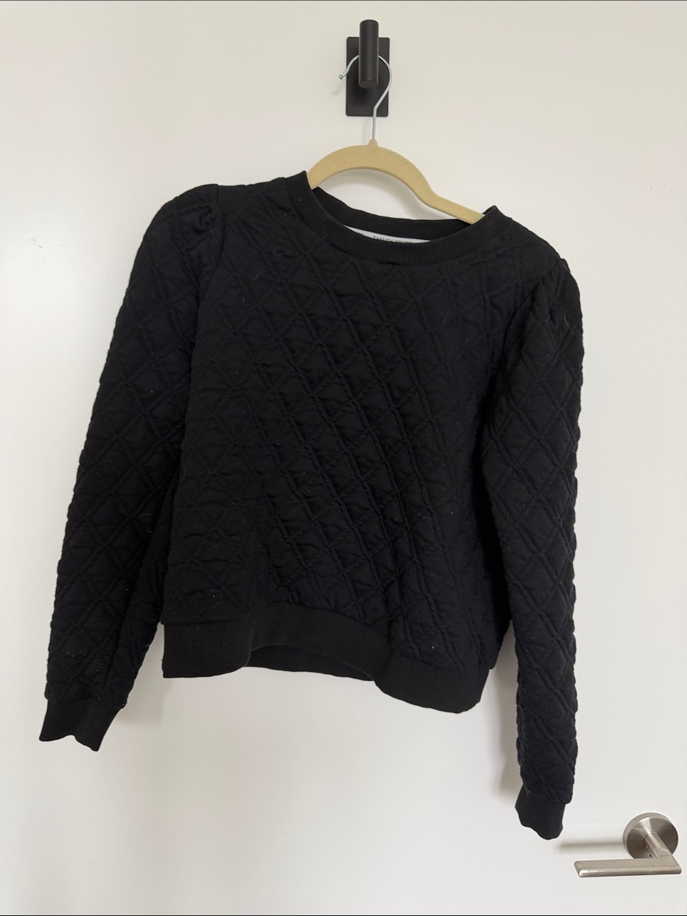 Tuckernuck Black Quilted Pullover Sweatshirt